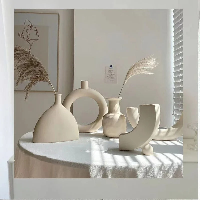 Doncavo™ Nordica Ceramic Art Vase
